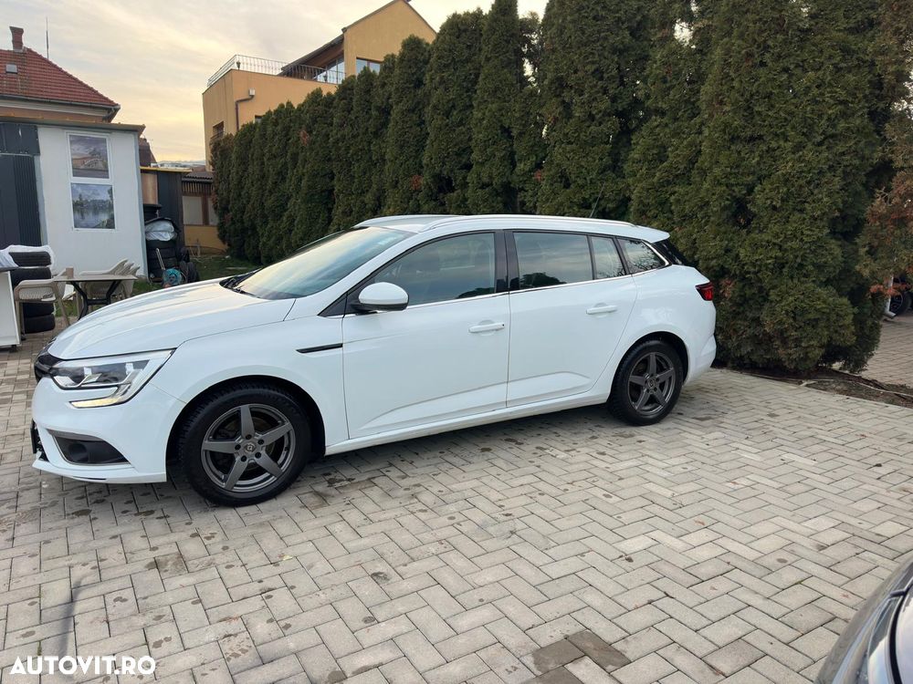 Renault Megane Grandtour BLUE dCi 115 LIMITED - 11