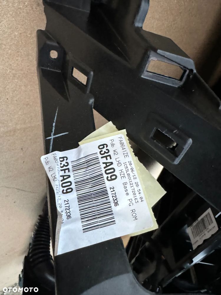 DESKA KONSOLA KOKPIT PODUSZKA PASY PEUGEOT 508 - 17