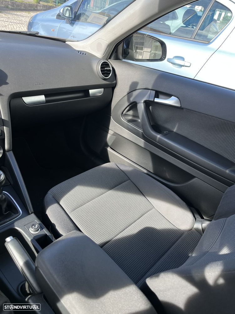 Audi A3 1.9 TDI Attraction - 7