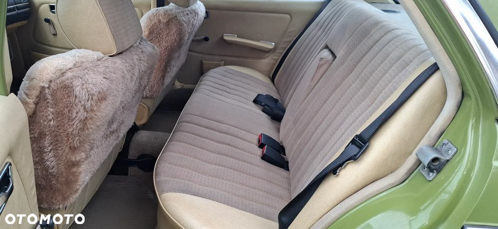 Mercedes-Benz 280 - 11