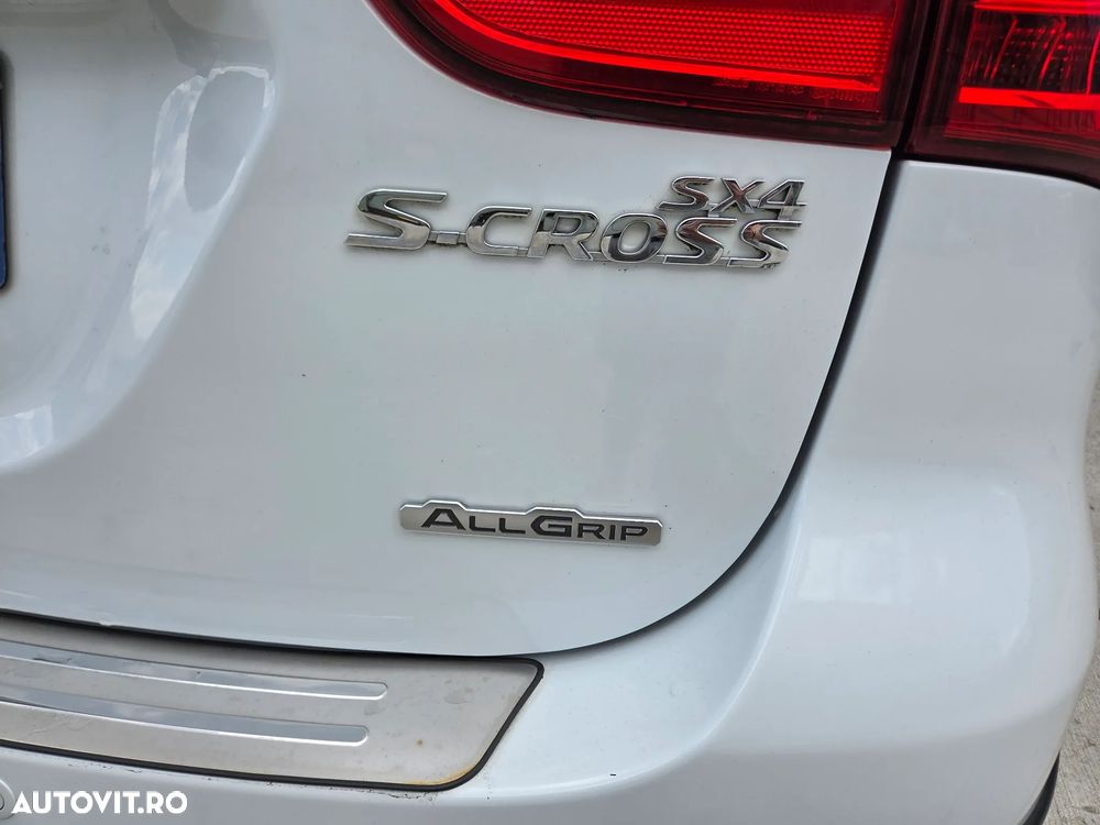 Suzuki S-Cross 1.6 DDIS ALLGRIP Luxus TCSS - 33