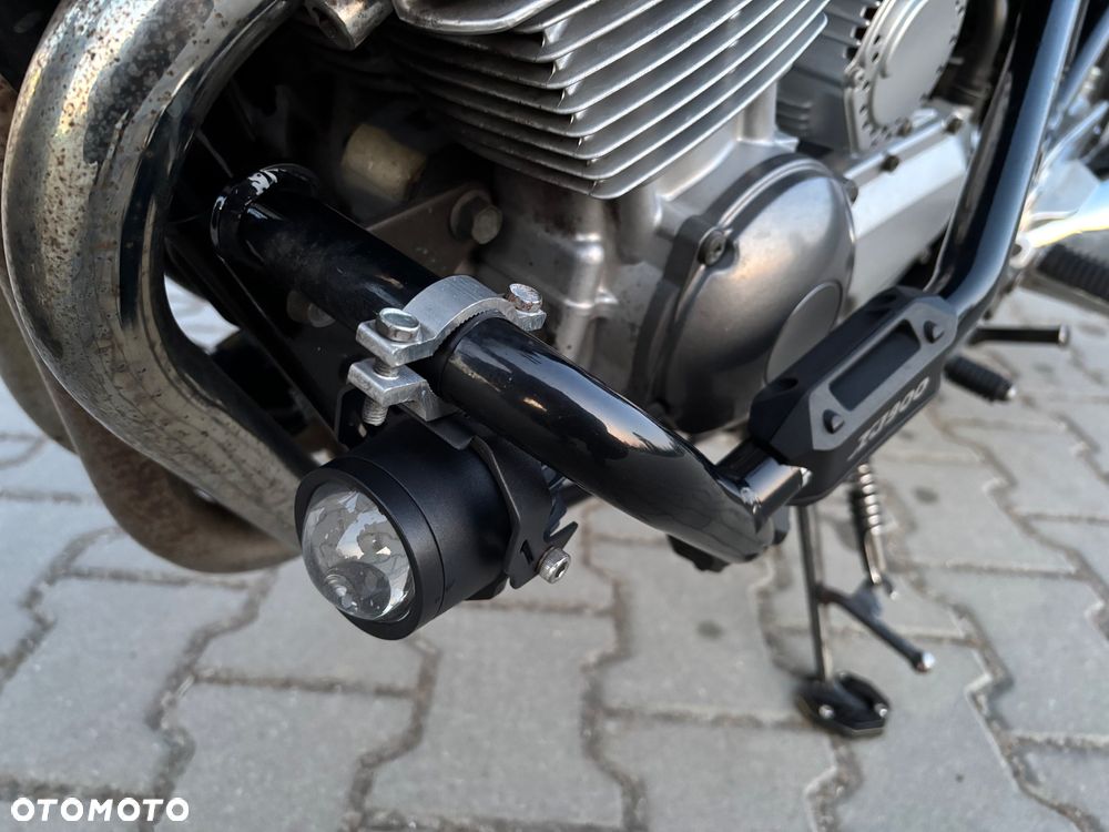 Yamaha XJ - 9
