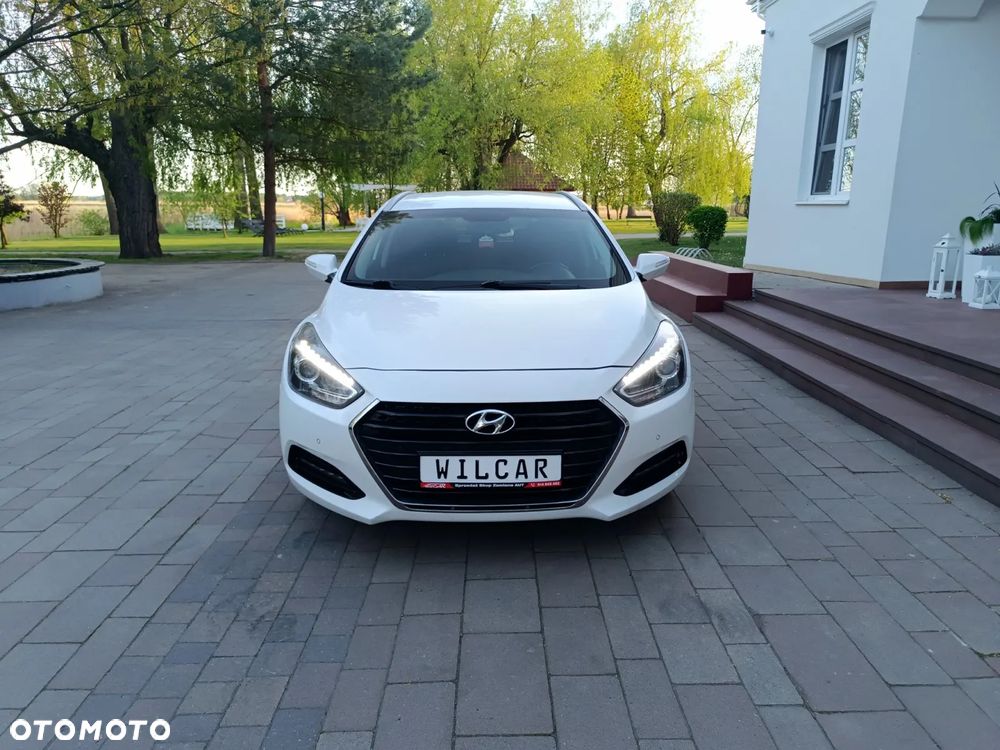 Hyundai i40 Kombi blue 1.7 CRDi DCT Style - 14