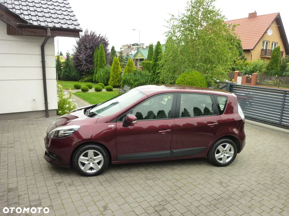 Renault Scenic 1.6 16V 110 Dynamique - 12