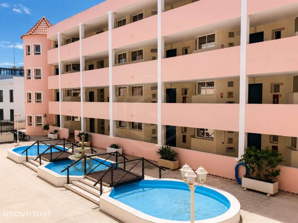 Apartamento T2 em condomínio fechado, perto da praia em Monte Gordo... - Grande imagem: 2/13