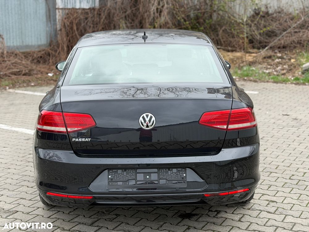 Volkswagen Passat - 3