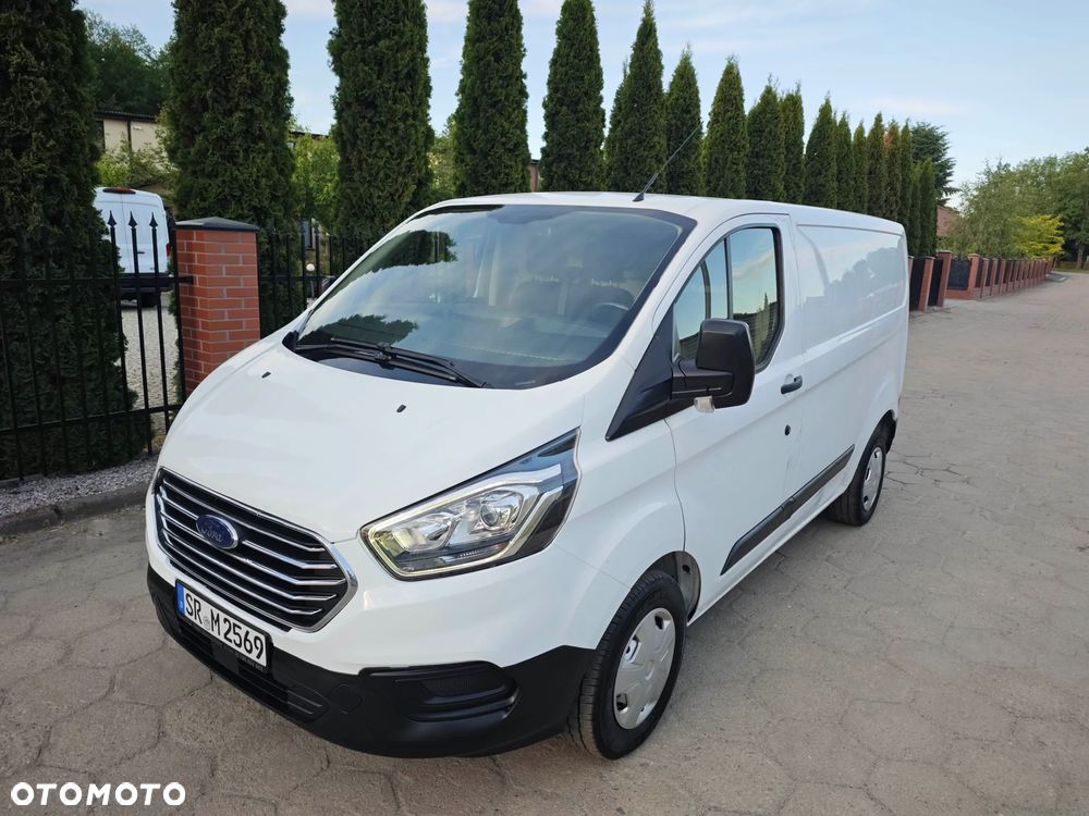 Ford Custom - 15