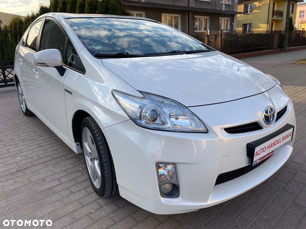 Toyota Prius (Hybrid) Comfort - 25