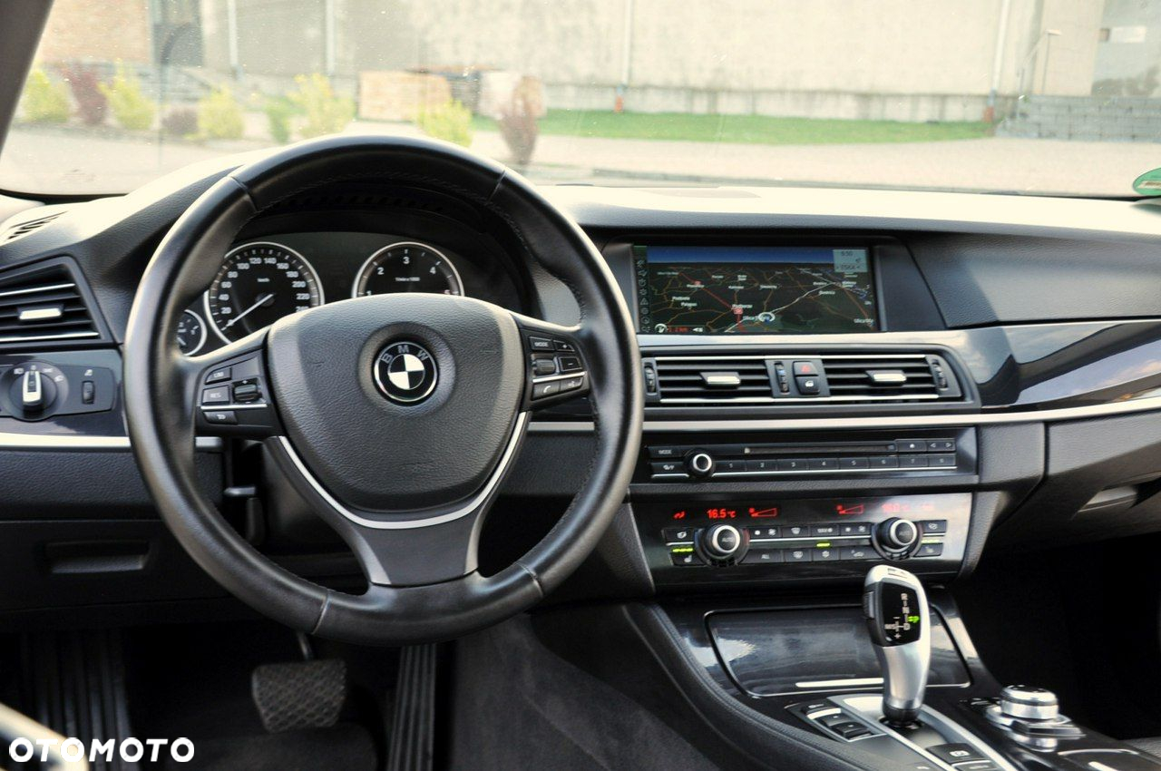 BMW Seria 5 - 31