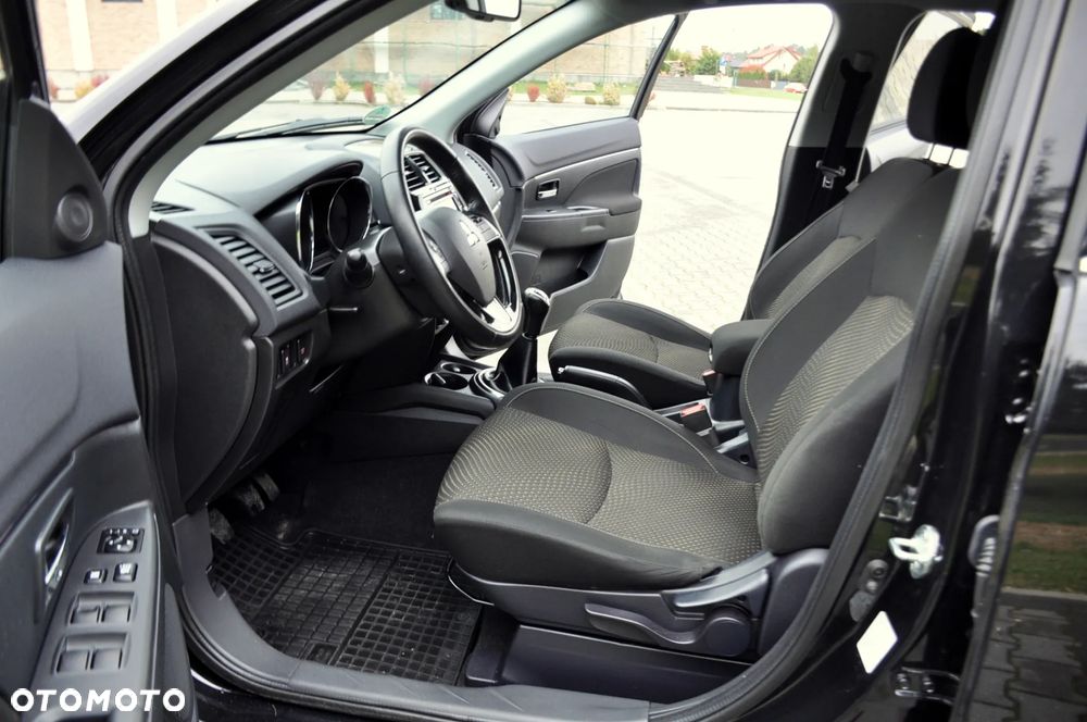 Mitsubishi ASX - 21