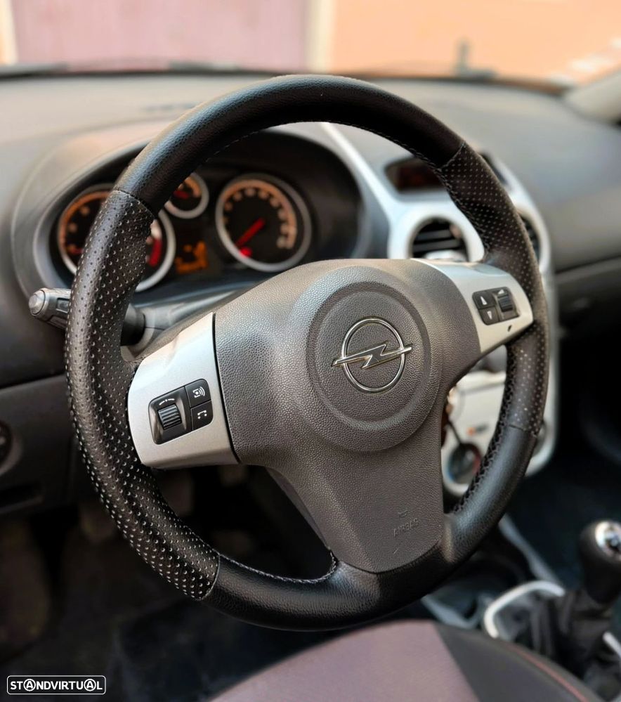 Opel Corsa 1.2 - 10