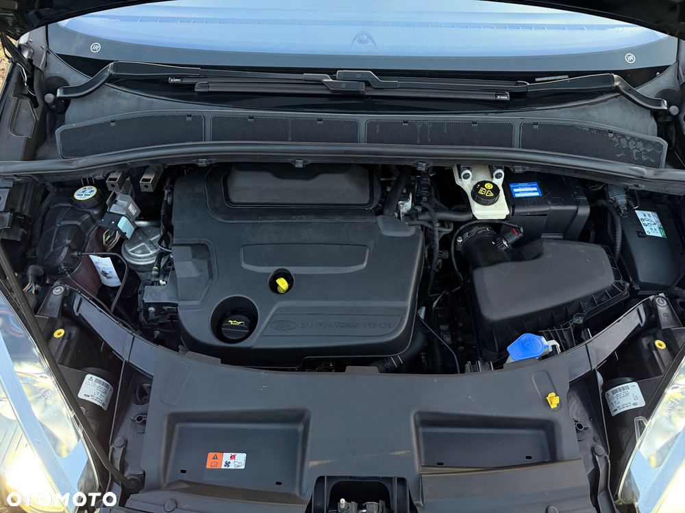 Ford S-Max 2.0 TDCi DPF Titanium - 36