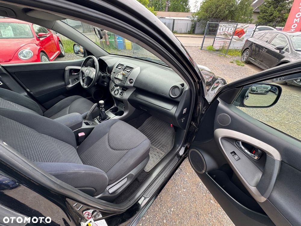 Toyota RAV4 2.2 D-CAT 4x4 Executive - 27