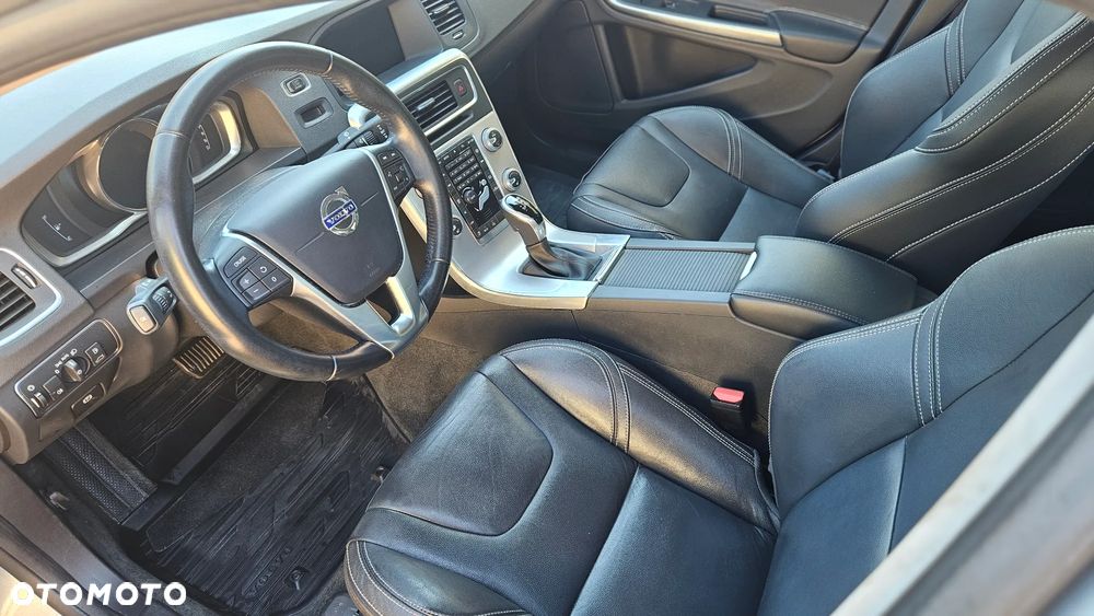 Volvo S60 - 5