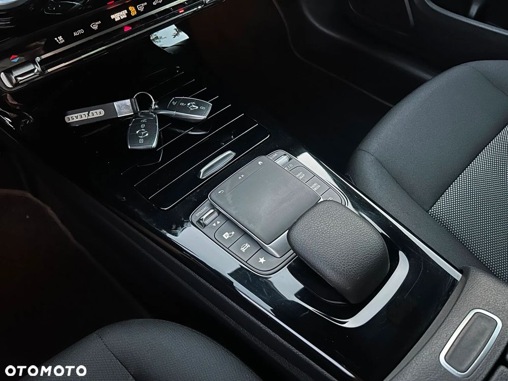 Mercedes-Benz CLA 180 7G-DCT Edition 2021 - 26