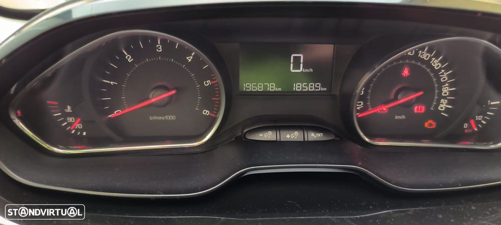 Peugeot 208 1.4 HDi Active - 12