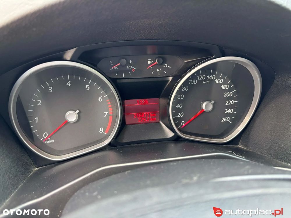 Ford Mondeo 2.0 Ambiente - 2