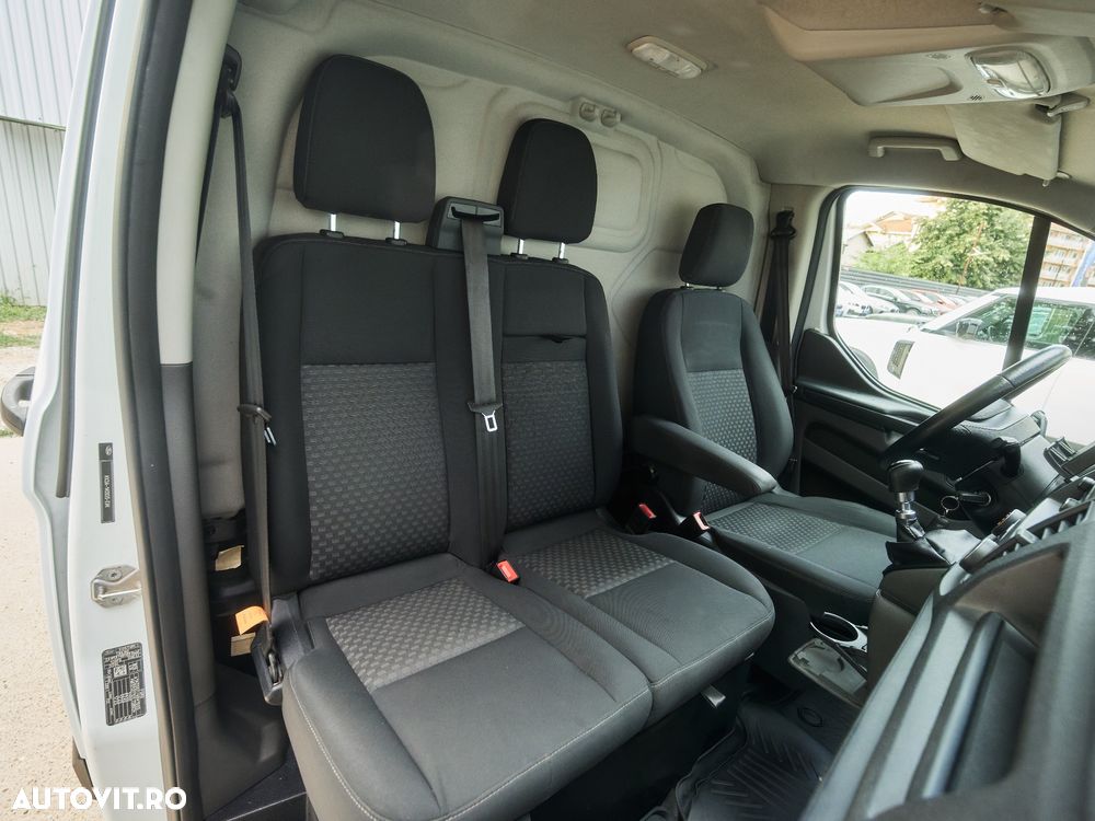 Ford Transit Custom - 13