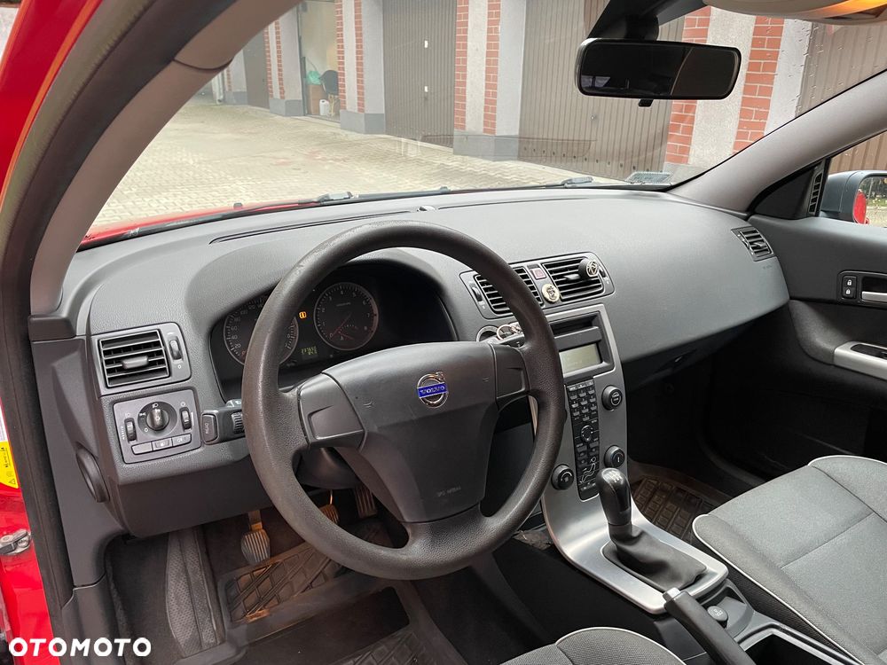 Volvo C30 1.6 - 8