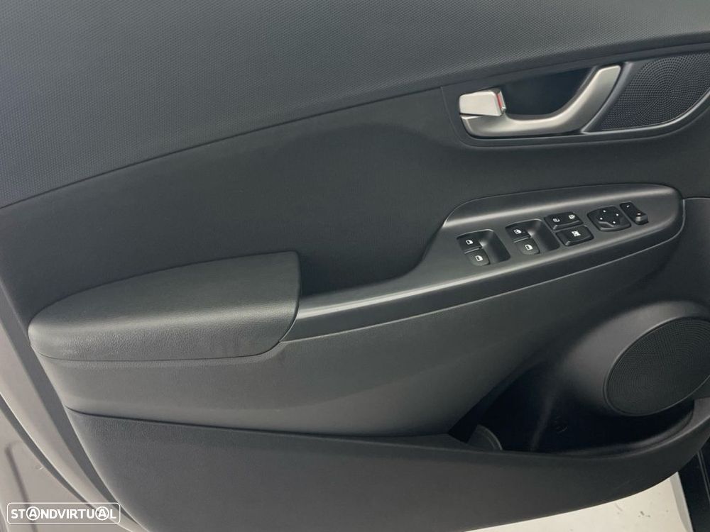 Hyundai Kauai 1.0 T-GDi Premium Tec.Preto - 17