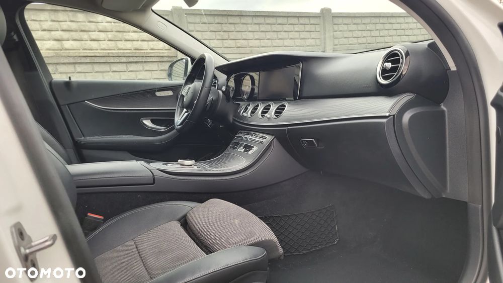Mercedes-Benz Klasa E 200 d 9G-TRONIC Avantgarde - 6