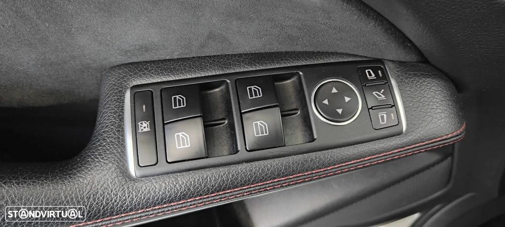 Mercedes-Benz A 180 d AMG Line - 43