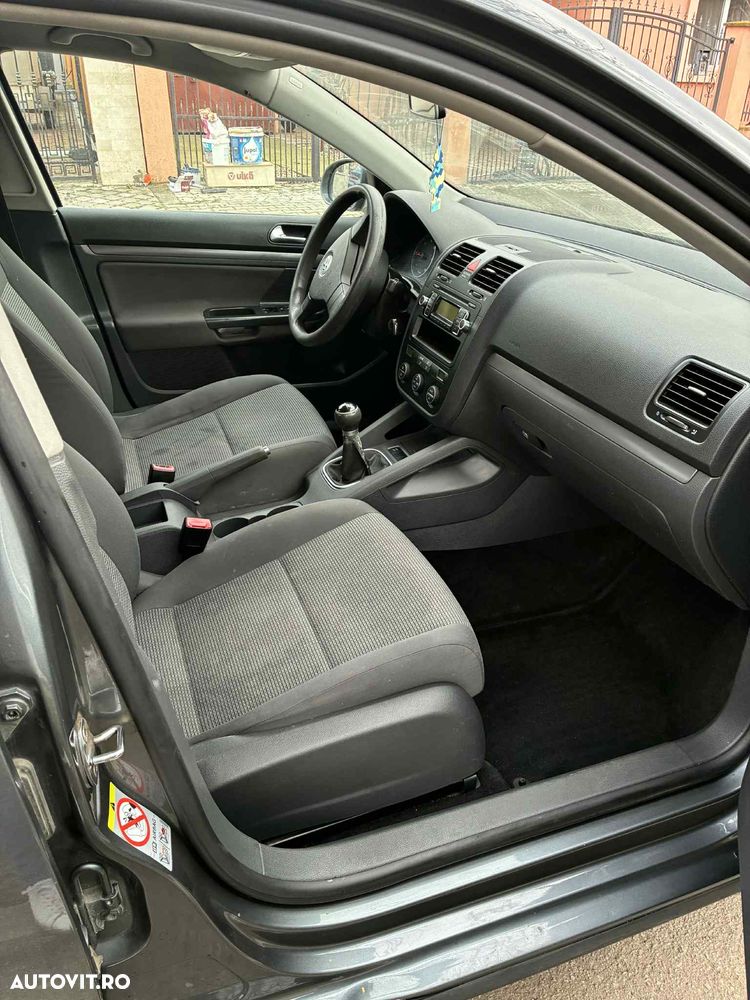 Volkswagen Golf 1.9 TDI DPF Edition - 10