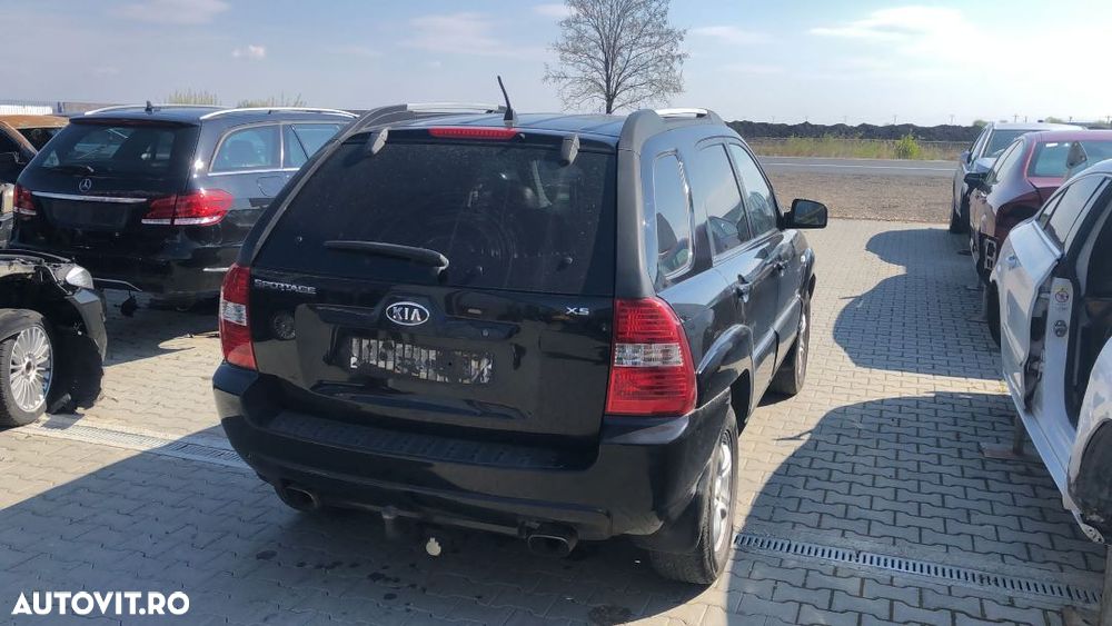 Dezmembram Kia Sportage 2.0 D an fabr 2007 - 4