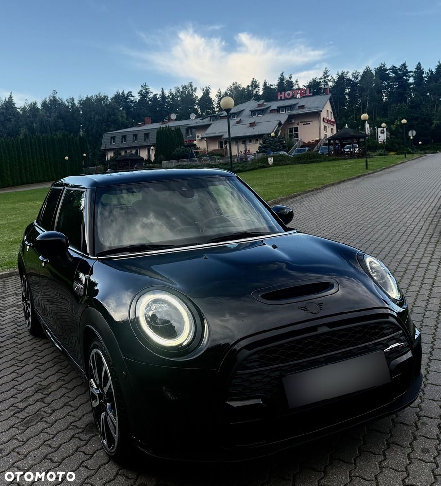 MINI Cooper S John Works Trim - 10