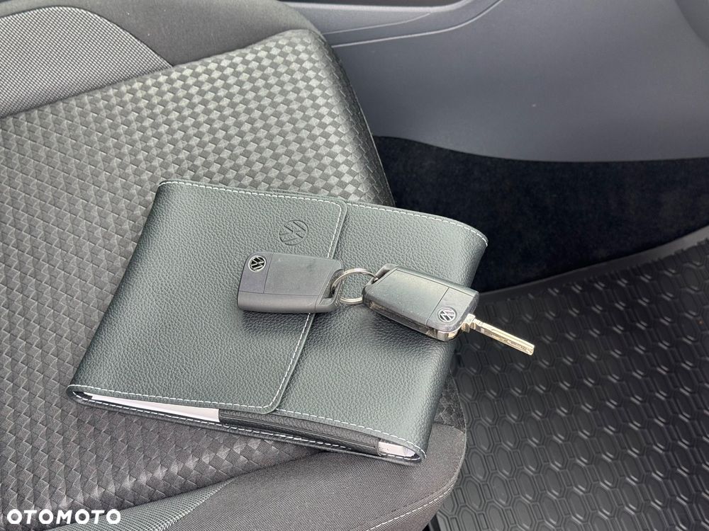 Volkswagen T-Cross 1.0 TSI OPF ACTIVE - 24