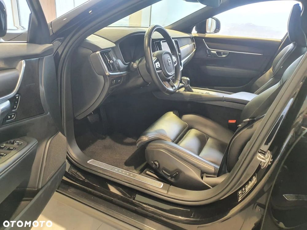 Volvo V90 Cross Country D5 AWD Geartronic - 11