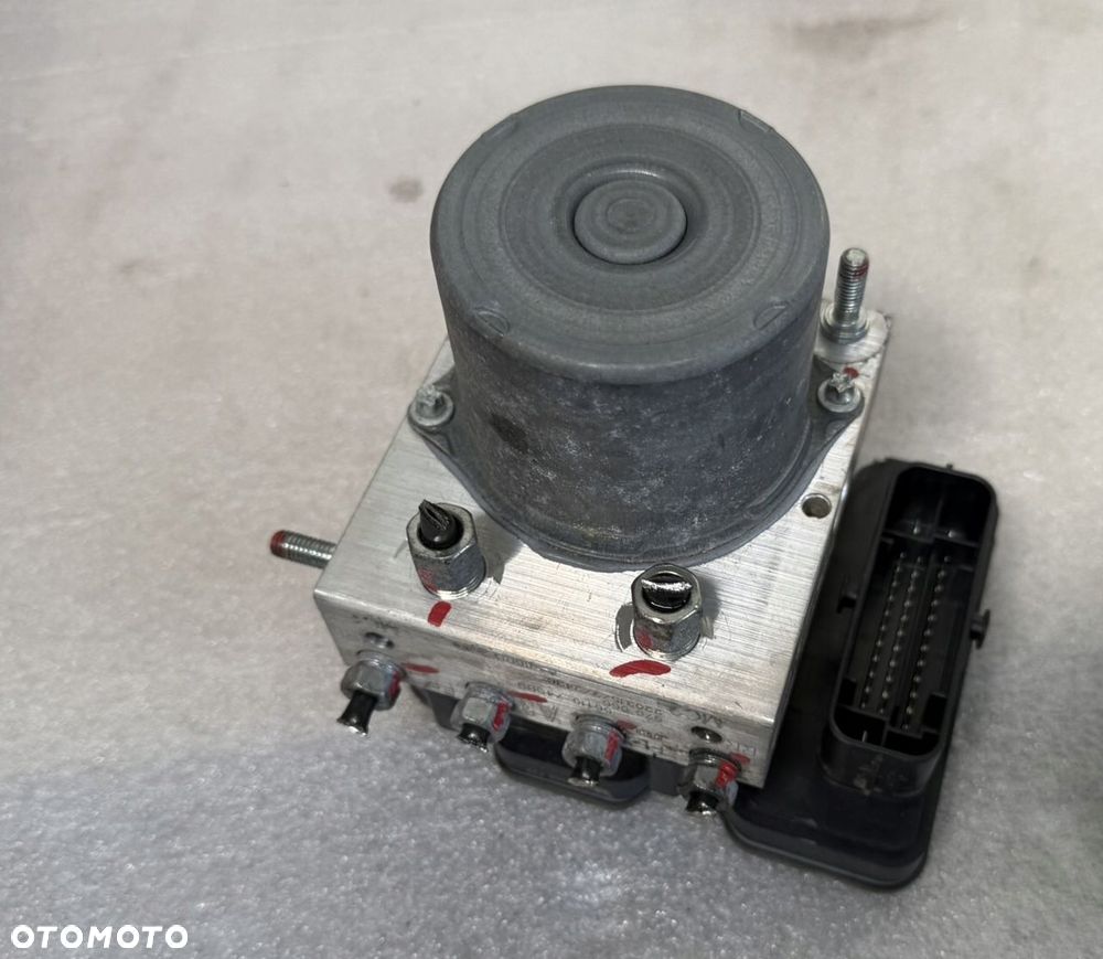 suzuki vitara iii pompa abs hamulcowa 56110-74sb0 - 1