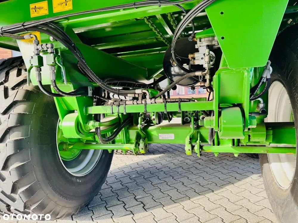 Bergmann Przyczepa samozbierająca Shuttle 470 K duża pojemność - 35