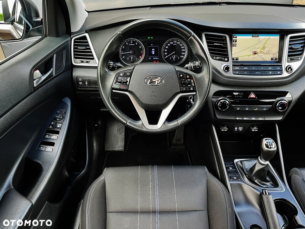 Hyundai Tucson 1.6 Turbo 2WD Navi - 23