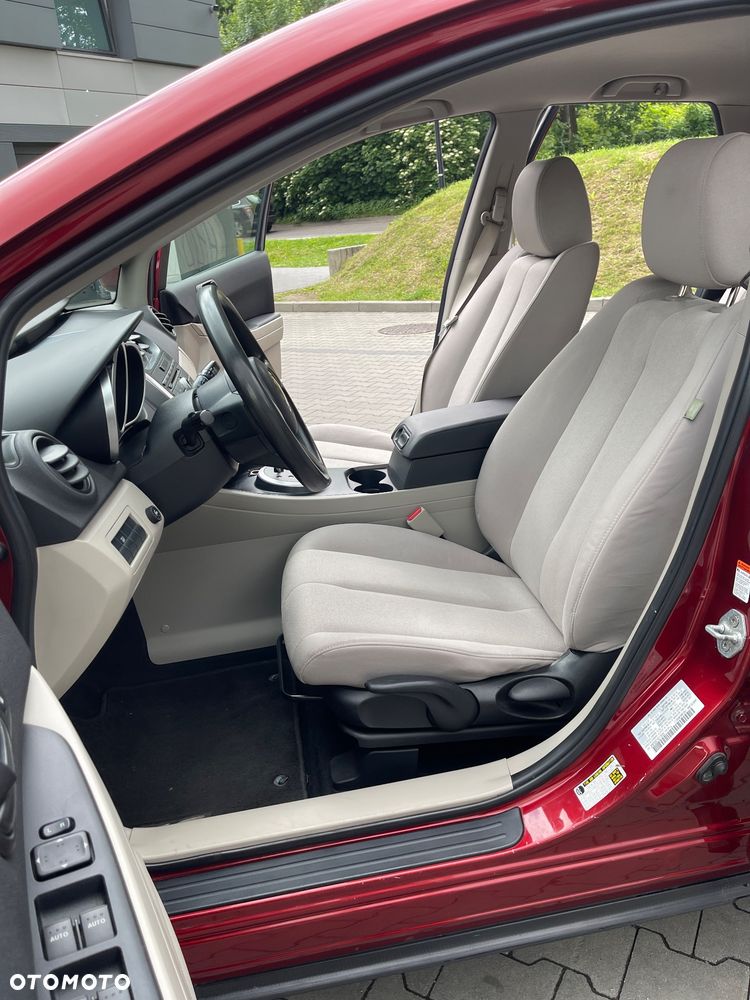 Mazda CX-7 - 11