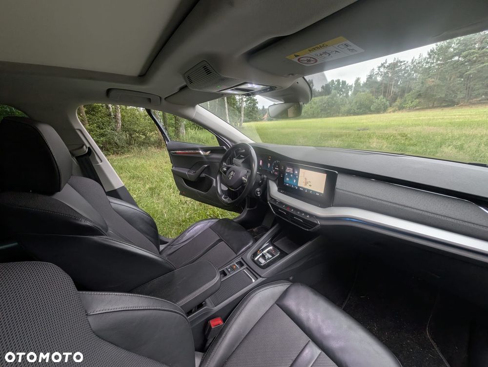 Skoda Octavia ver-2-0-tdi-sportline-dsg - 17
