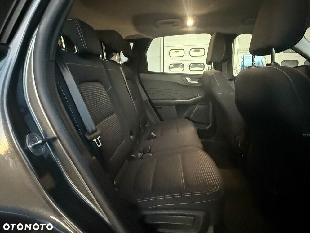 Ford Kuga 1.5 EcoBoost FWD Titanium - 13