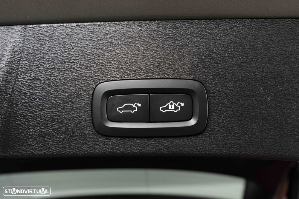 Volvo XC 40 1.5 T5 PHEV Inscription Expression - 17