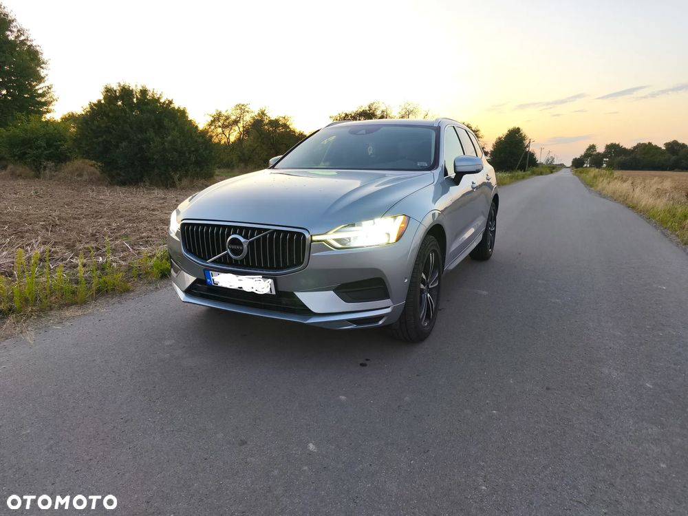 Volvo XC 60 T6 AWD Geartronic Momentum Pro - 2