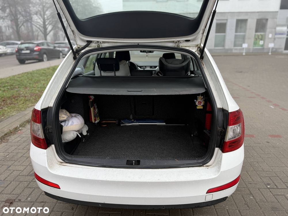 Skoda Octavia 1.6 TDI Ambition - 5