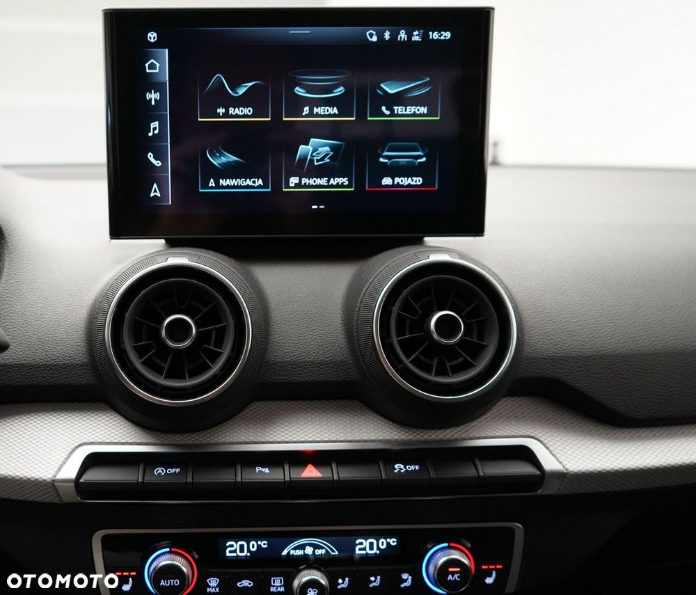 Audi Q2 - 24