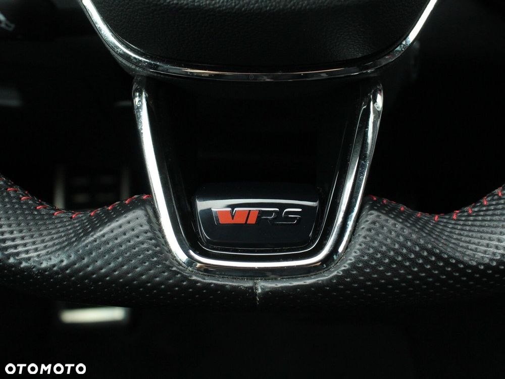 Skoda Octavia 2.0 TSI RS 245 DSG - 21