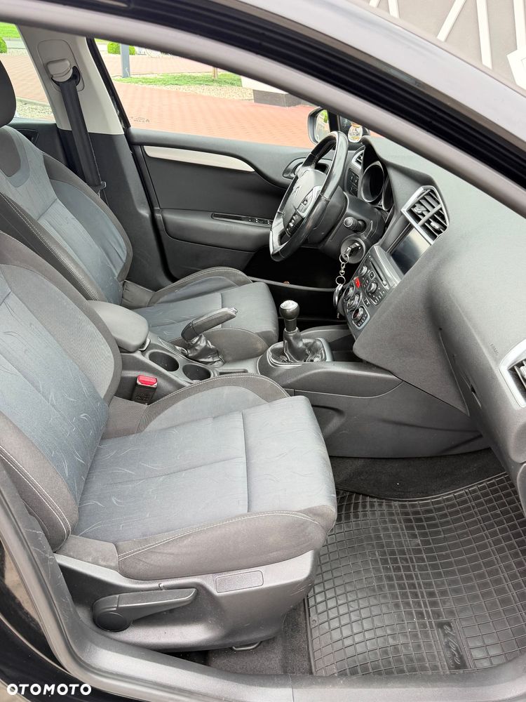 Citroën C4 1.6 HDi Vitamin - 12