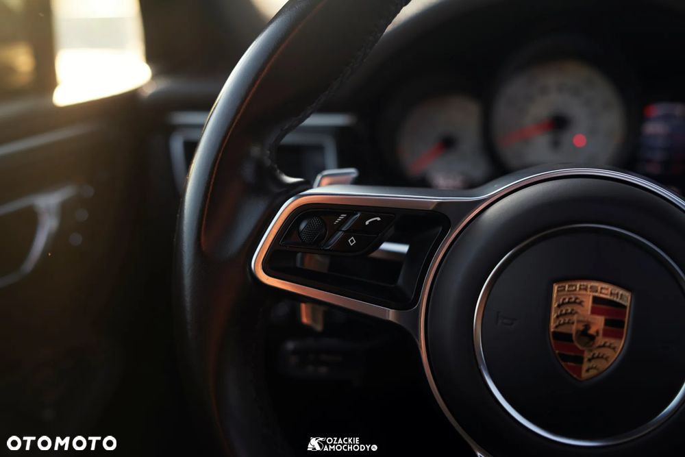 Porsche Macan GTS - 29