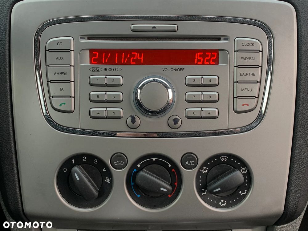 Ford Focus - 12