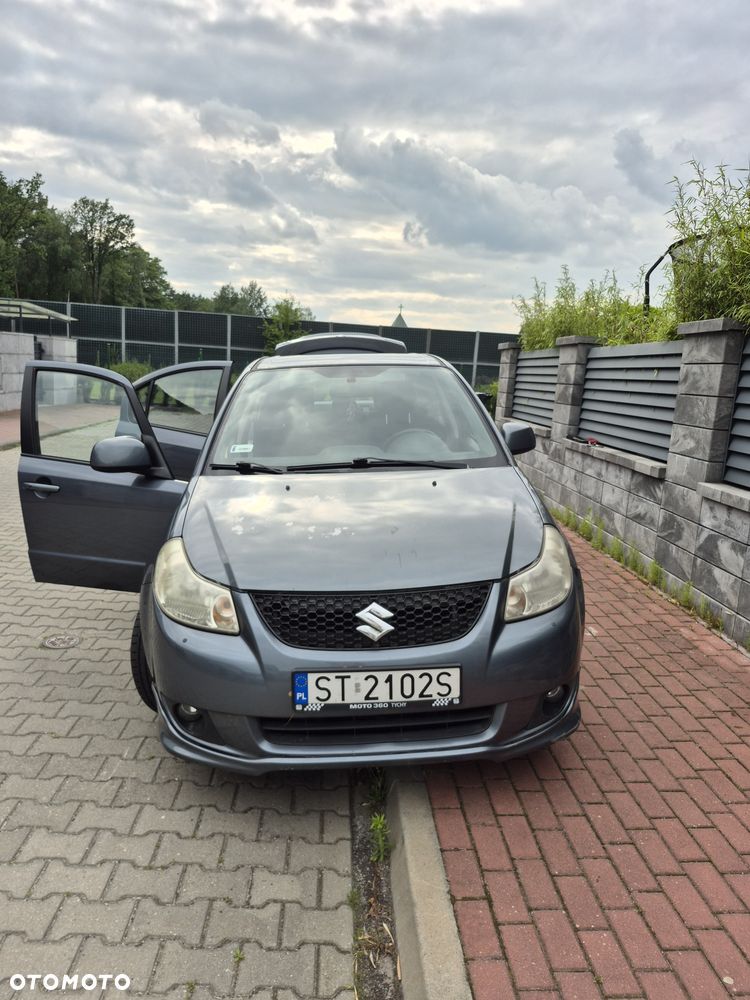 Suzuki SX4 - 1