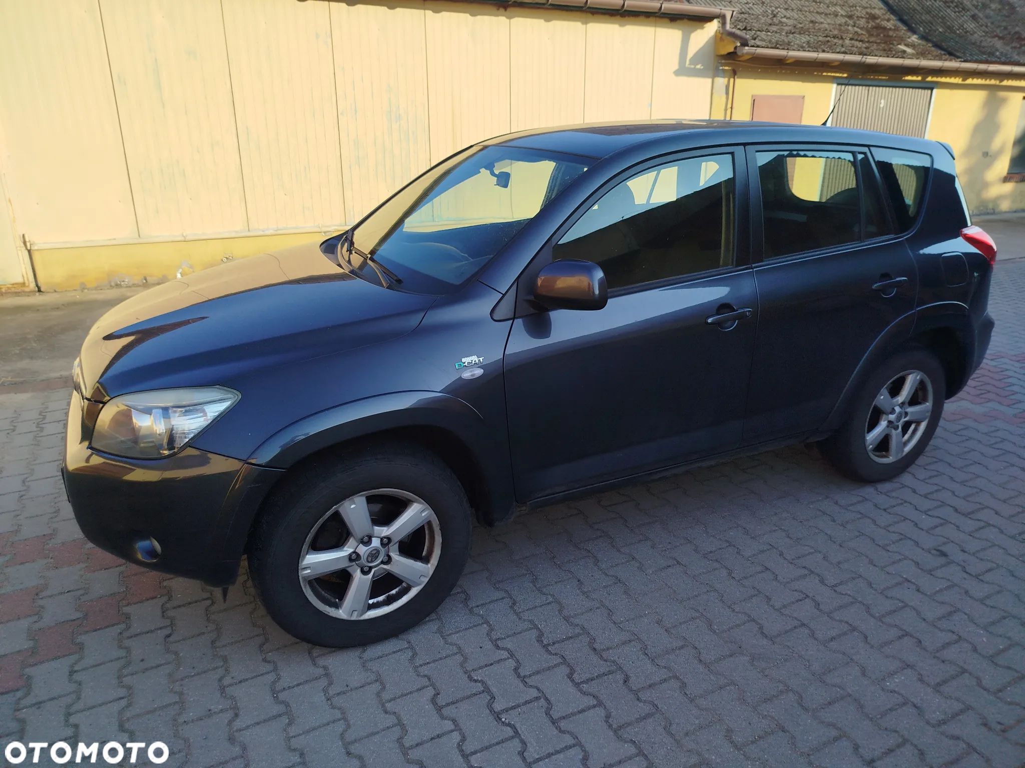 Toyota RAV4 2.2 D-4D X - 1