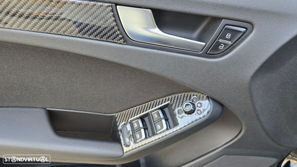 Audi A4 Avant 2.0 TDI exclusive - 8