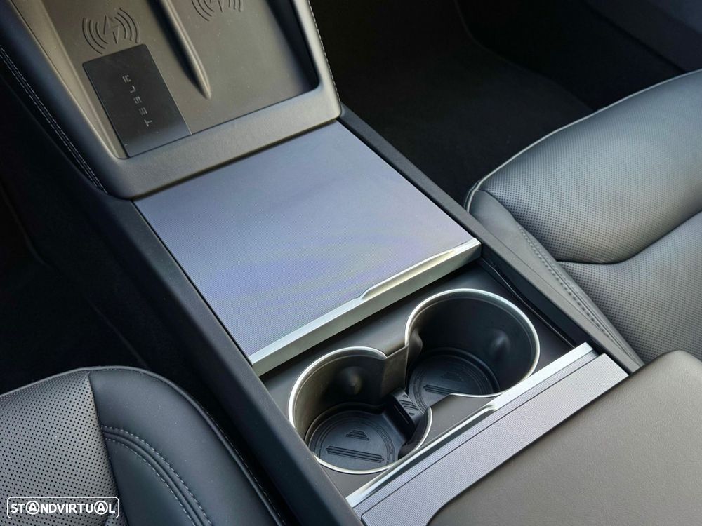 Tesla Model 3 Tração Traseira Premium - 24