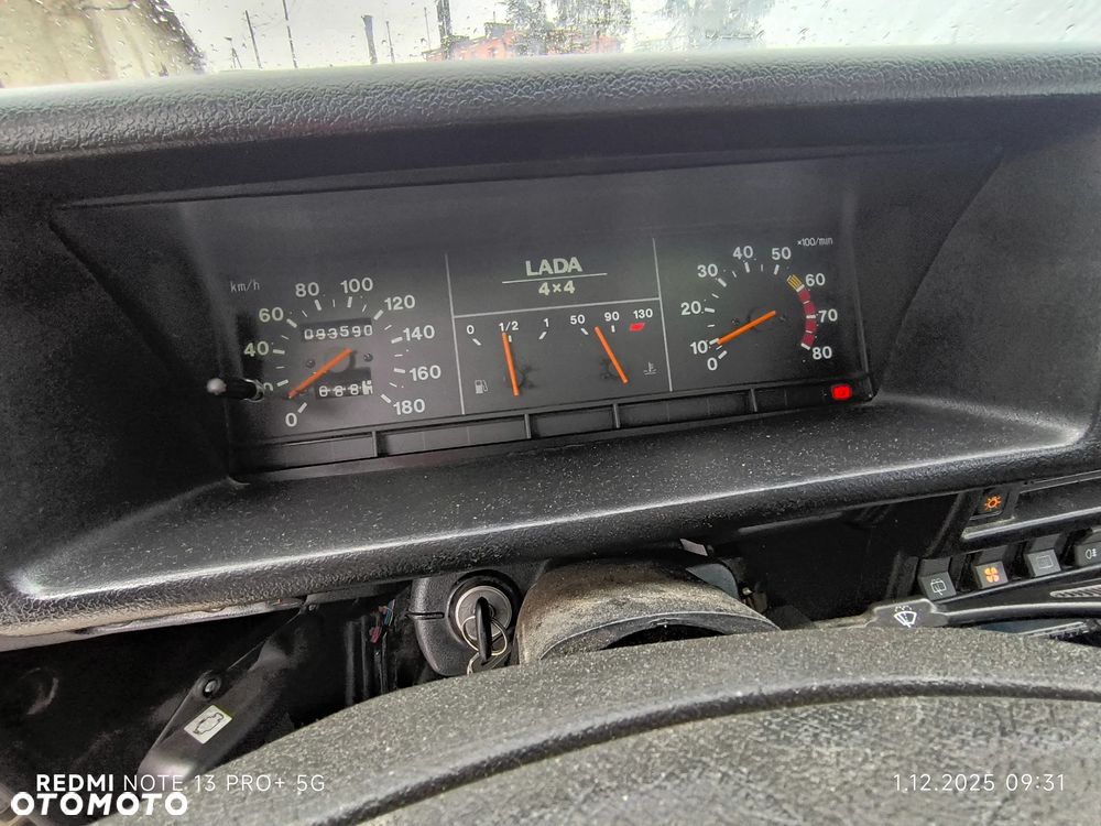 Lada Niva 1.7i EU5 - 9